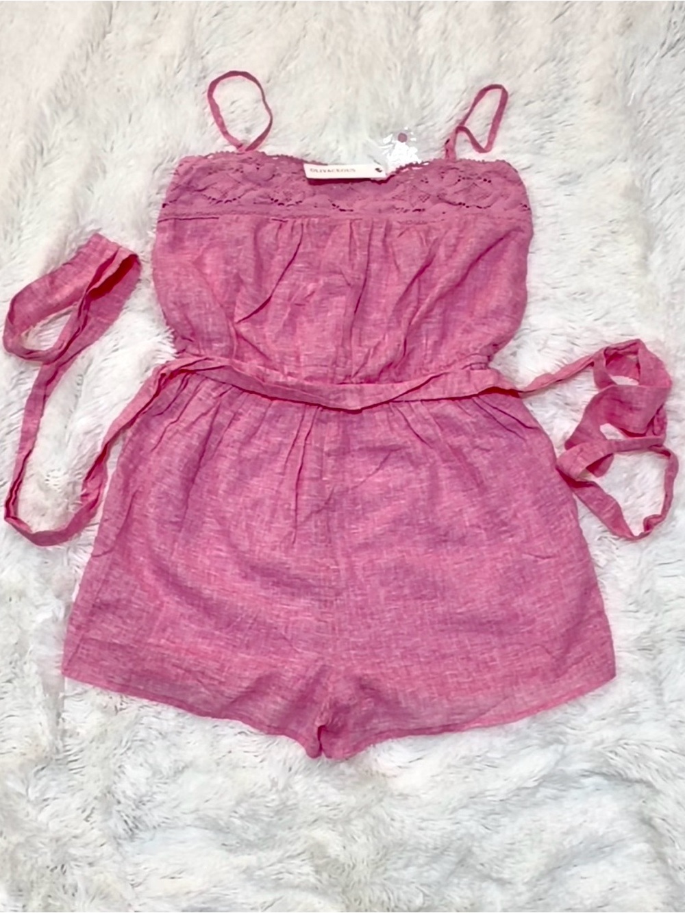 Olivaceous Pink Lace-Trim Romper One-Piece. Linen Blend size M